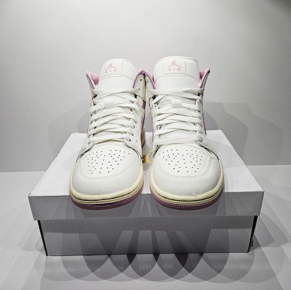 Nike Jordan Wmn Air Jordan 1 Mid Sail Orchid - Picture 3 of 6